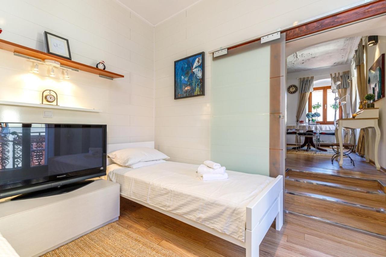 Two Bedroom Apartment La Mer Porec Exterior photo